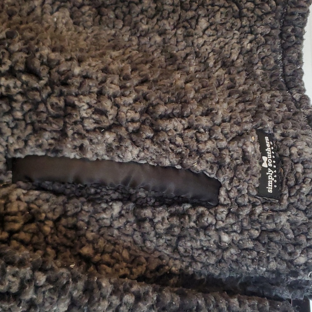Fuzzy Pullover Simply Southern‎ - Picture 3 of 5